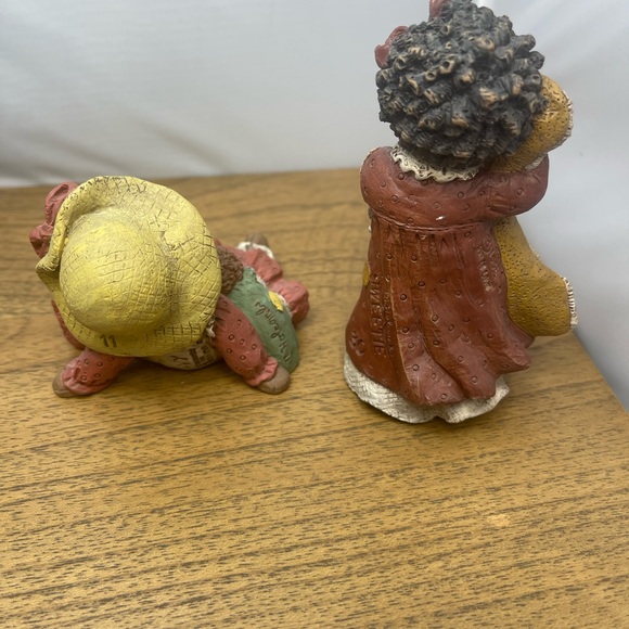 Vintage c.1995 Martha Holcombe Figurine's, God is Love set of 7 - Picture 7 of 14